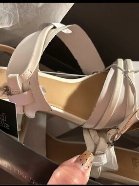 Women’s White Strappy Heeled Sandals